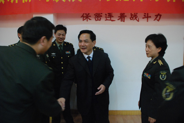 江敏赴浙江考察我校研究生课程进修班工作